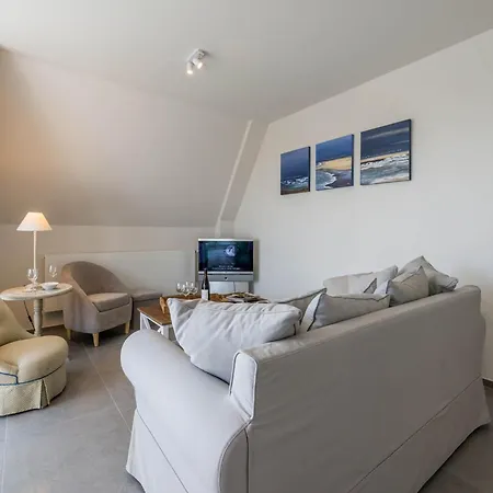Near Sea And Dunes, Cleaning Included * Koksijde