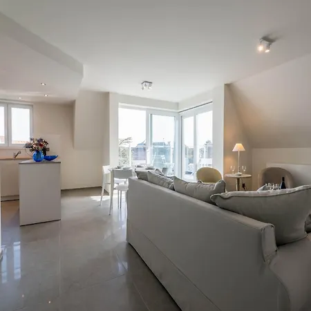 Near Sea And Dunes, Cleaning Included Apartamento Koksijde