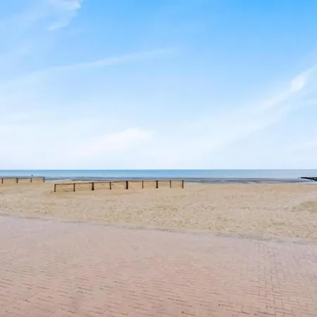 Near Sea And Dunes, Cleaning Included * Koksijde